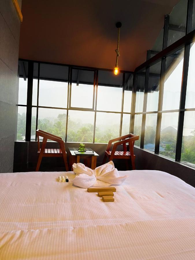 Bbc Luxury Apartments Perintalmanna ภายนอก รูปภาพ
