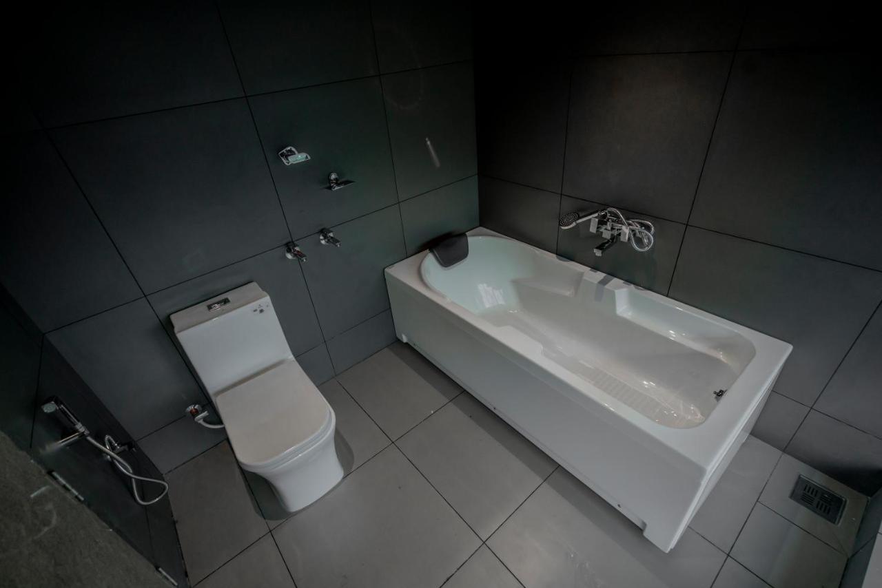 Bbc Luxury Apartments Perintalmanna ภายนอก รูปภาพ